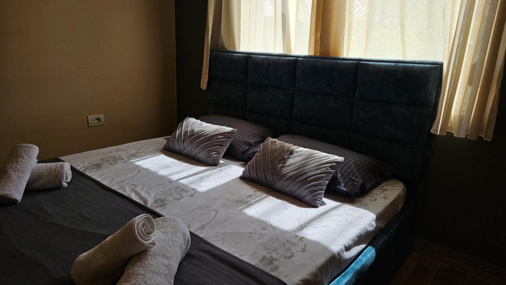 Dua'S Apartment Tirana Extérieur photo